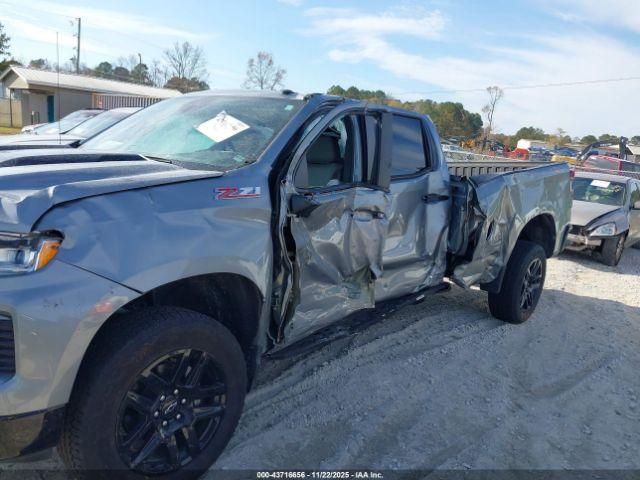 Chevrolet Silverado 1500 4wd  Standard Bed Lt Trail Boss Image 8