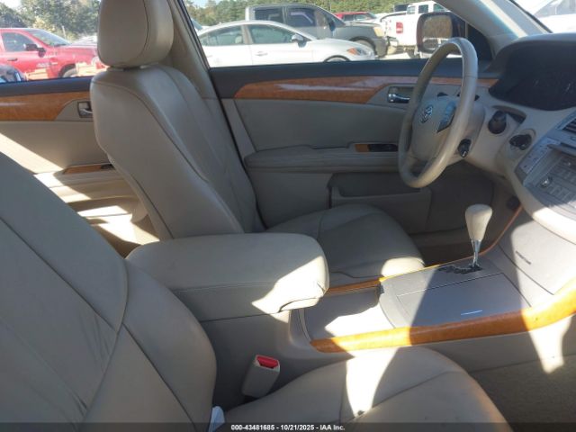 Toyota Avalon Xls Image 5