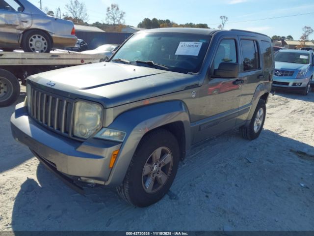 Jeep Liberty Sport Image 5