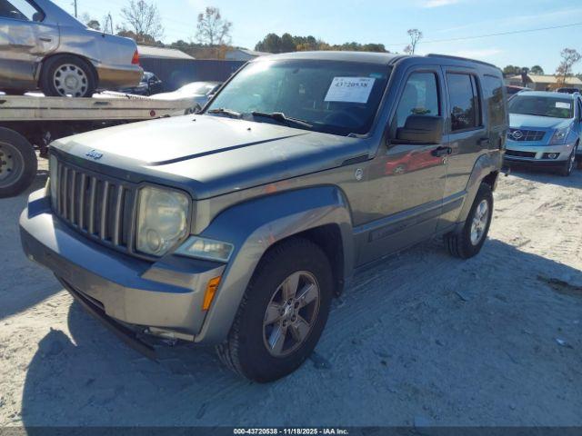Jeep Liberty Sport Image 5