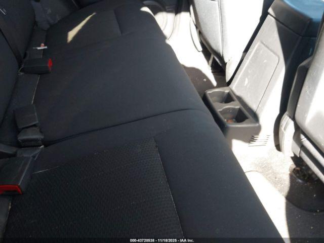 Jeep Liberty Sport Image 10