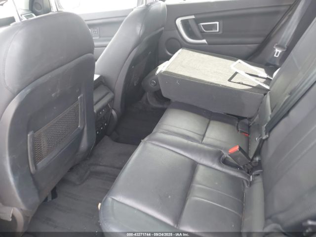Land Rover Discovery Image 4