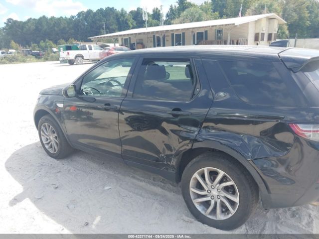 Land Rover Discovery Image 14