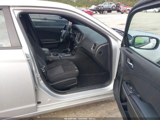 Dodge Charger Sxt Image 5