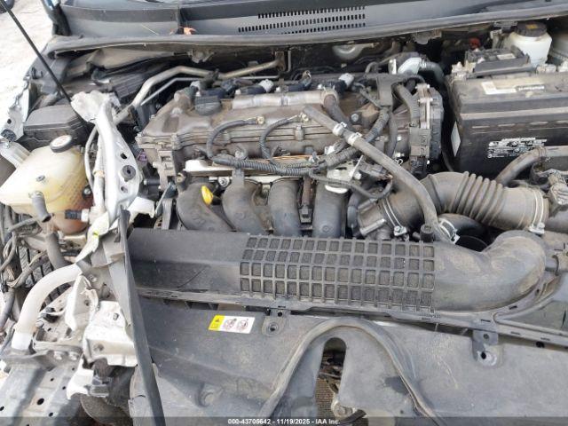 Toyota Corolla Le Image 16