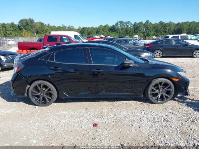 Honda Civic Sport Image 15