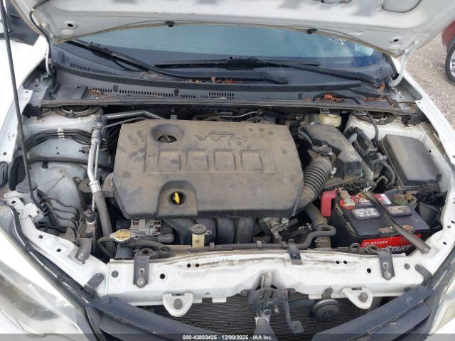 Toyota Corolla L Image 10