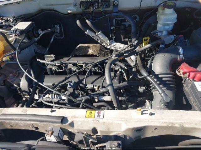 Ford Escape Xlt Image 2