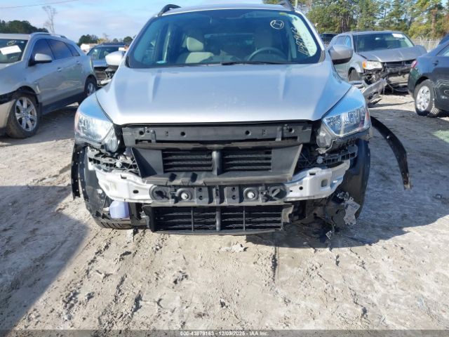 Ford Escape Se Image 8