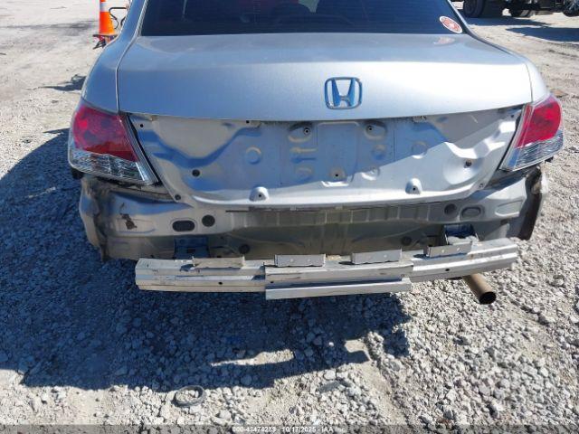 Honda Accord 2.4 Lx Image 12