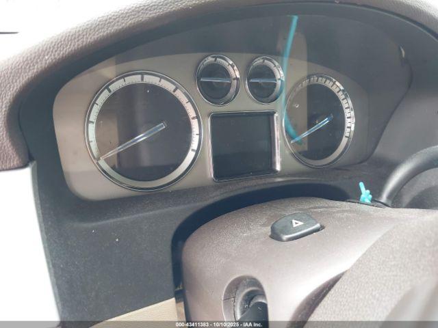 Cadillac Escalade Premium Image 2