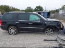 Cadillac Escalade Premium Image 12