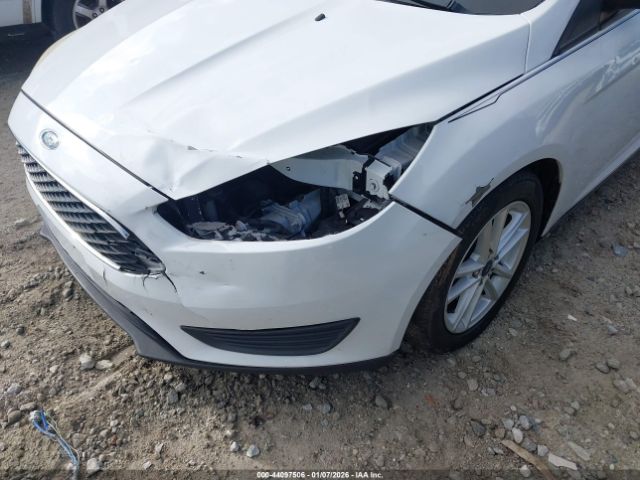 Ford Focus Se Image 6