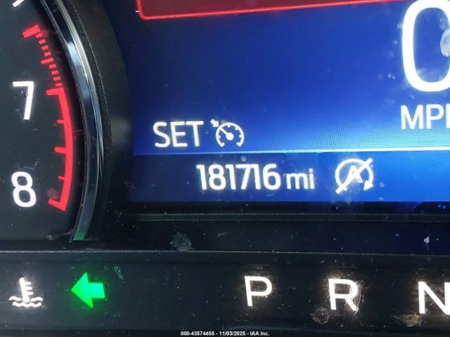 Ford Explorer Xlt Image 11