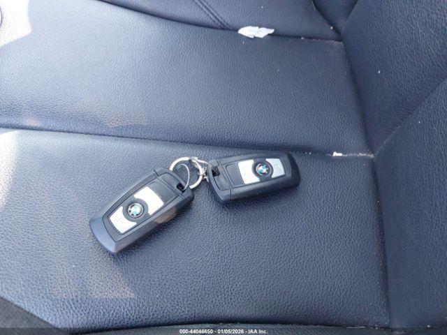 BMW 3 Series Xdrive Image 10