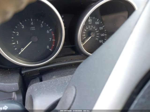 Mazda Mazda5 Touring Image 5