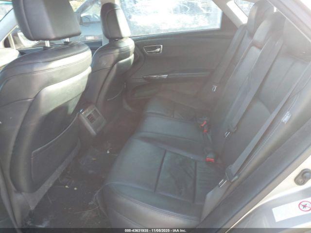 Toyota Avalon Xle Premium Image 4