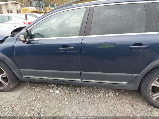 Volvo XC70 T6 Image 9