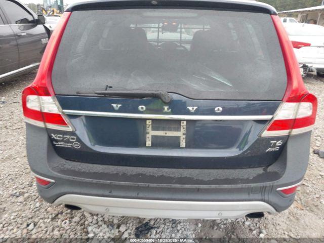 Volvo XC70 T6 Image 12