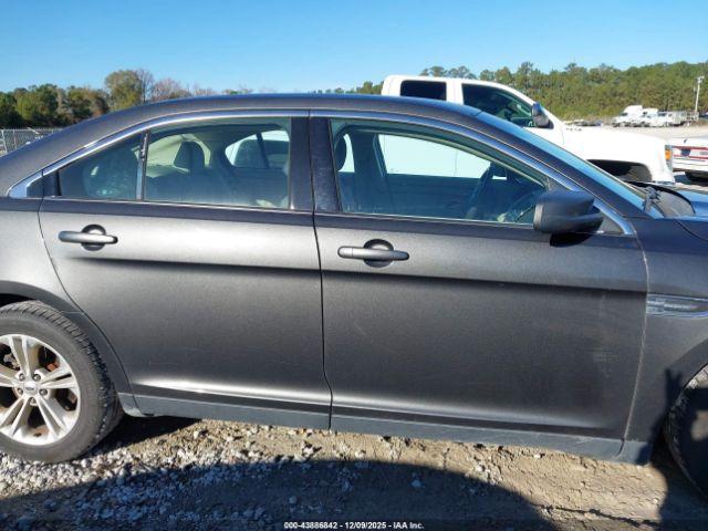 Ford Taurus Se Image 15