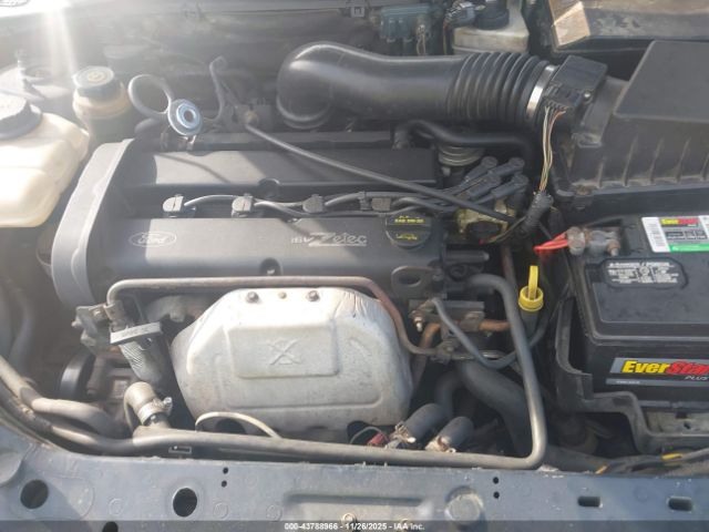 Ford Focus Se Image 8