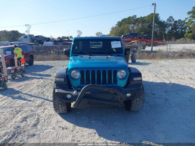 Jeep Wrangler Sport 4x4 Image 13