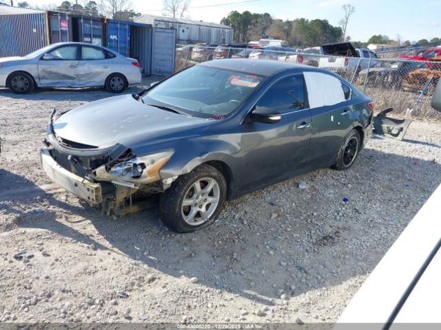 Nissan Altima Image 4