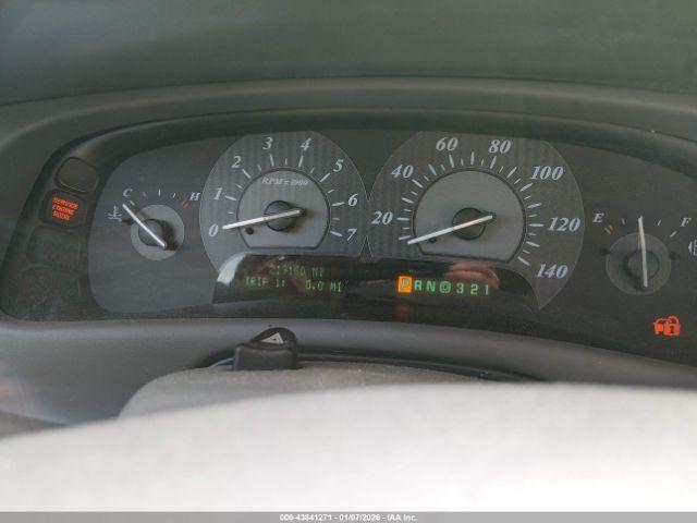 Buick Park Avenue Ultra Image 9