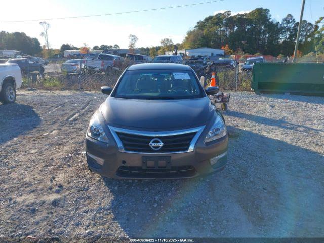 Nissan Altima 2.5 S Image 3