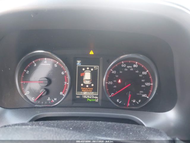 Toyota RAV4 Se Image 16