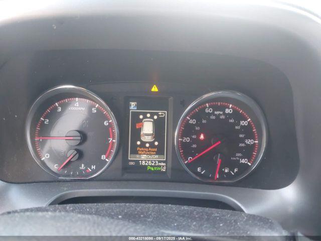 Toyota RAV4 Se Image 16