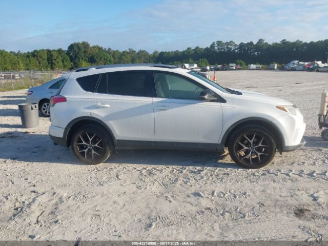 Toyota RAV4 Se Image 14