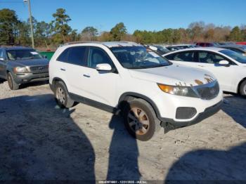  Salvage Kia Sorento