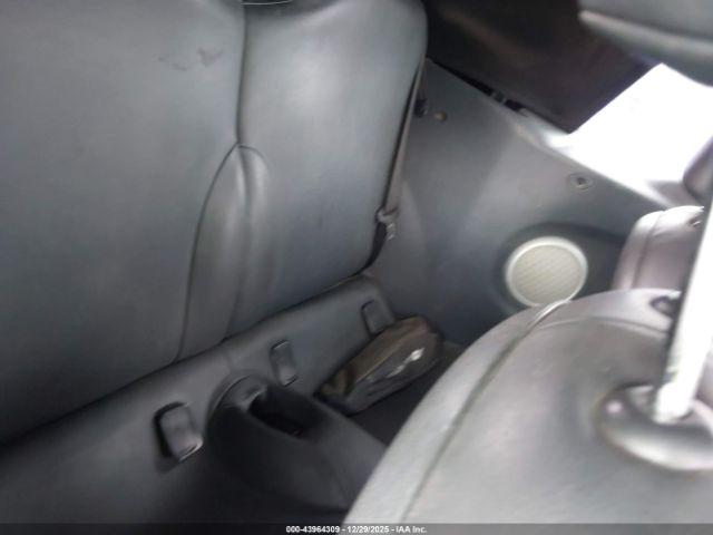 MINI Cooper S Image 10