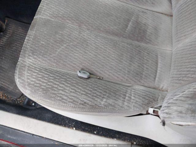 Subaru Outback 2.5i Premium Image 5