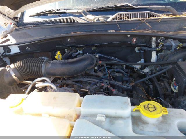 Jeep Liberty Sport Image 10