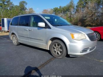  Salvage Chrysler Town & Country